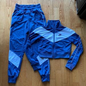 Nike Pants & Jumpsuits | Women’s Nike Sport Heritage Tracksuit